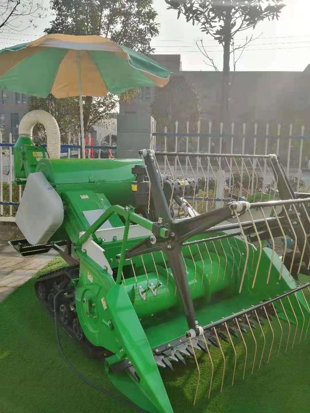 mini harvestor